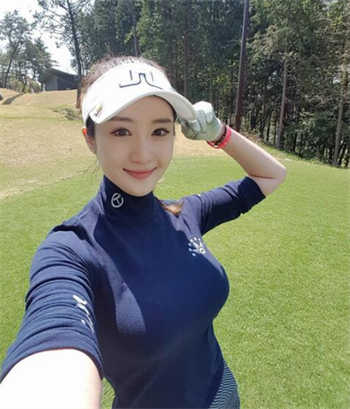 n队公演段艺璇为什么哭