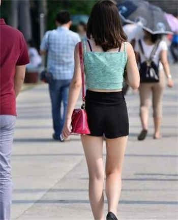 两个姐妹互慰的故事