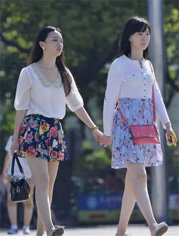 母仪天下论坛文章