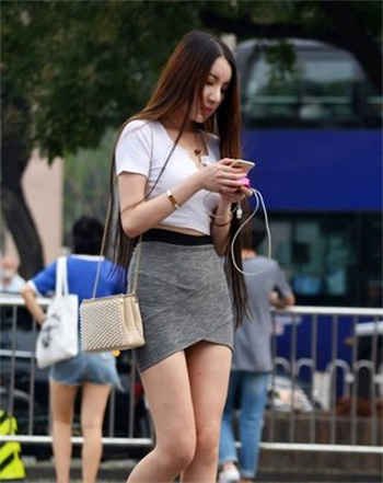 中国啦啦队抬腿劈叉