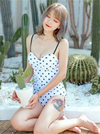 打扑克视频全部过程有声音