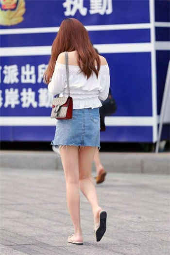 醉春楼打板子