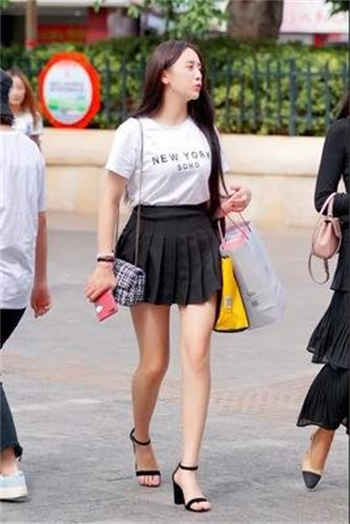 软件上怎么搭讪附近女的