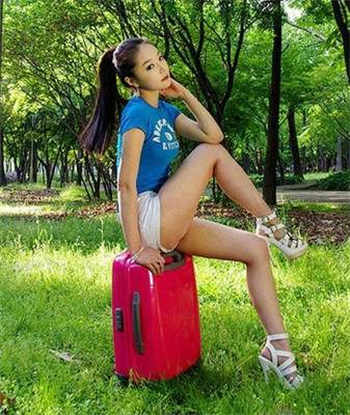 成都工行郑璇艳视频