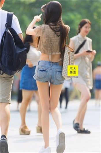 砍下她的手