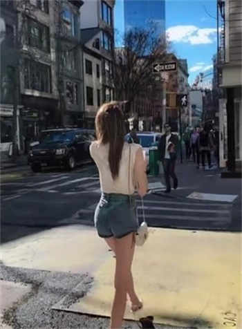 泌尿科女医生2中文翻译