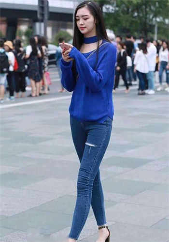 女主高中毕业聚会被男主