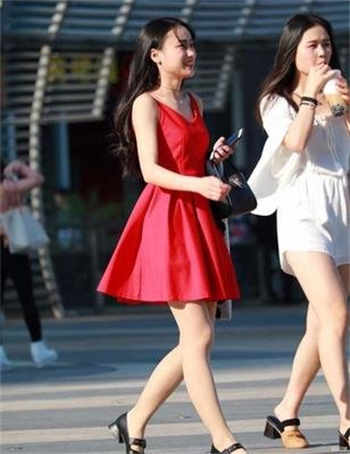 《c她上瘾》温馨张强
