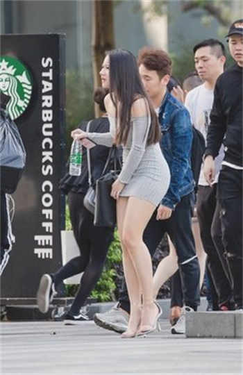 七彩公寓之六人行