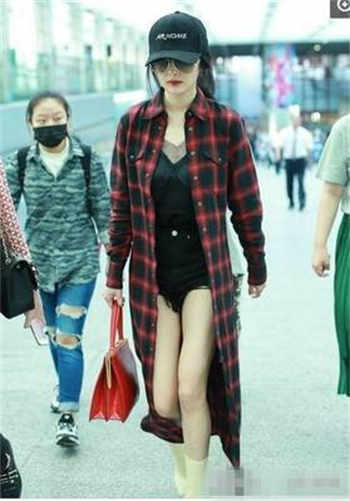 新来的女助理