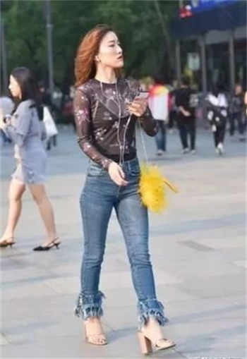 玉桂夫人瑶池