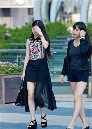 综合图区亚洲偷自拍