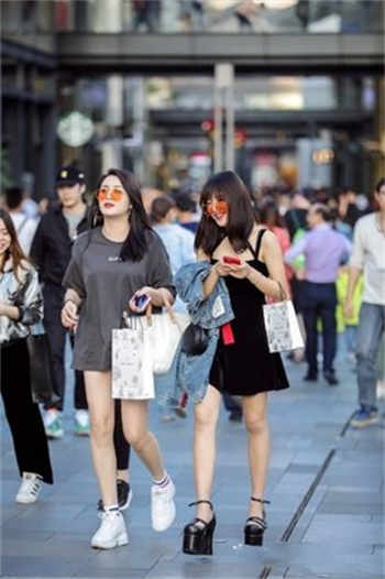 小宝探花在哪里可以买资源