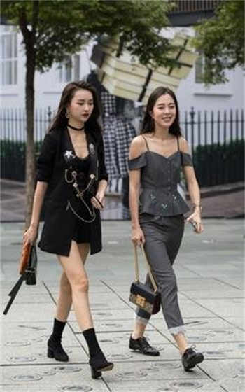 rosi恋恋视频